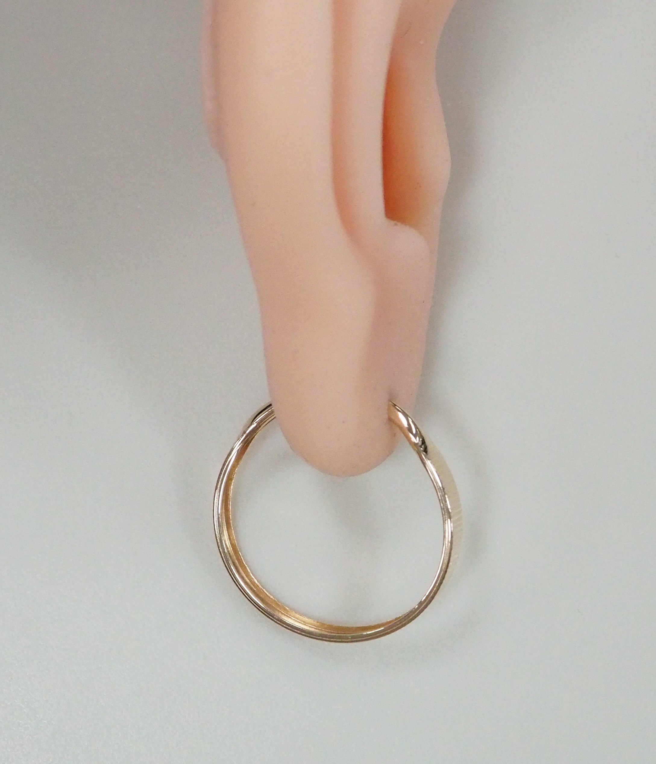 Серьги-конго из золота